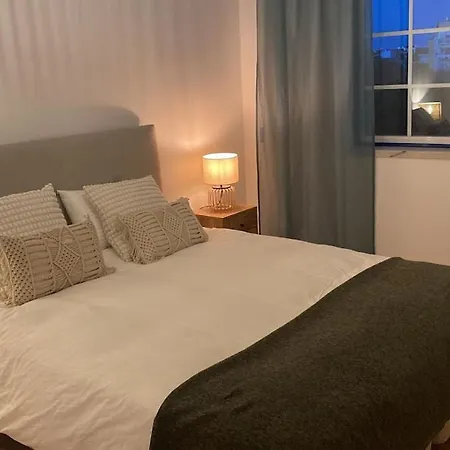 - The Light House Apartment Peniche