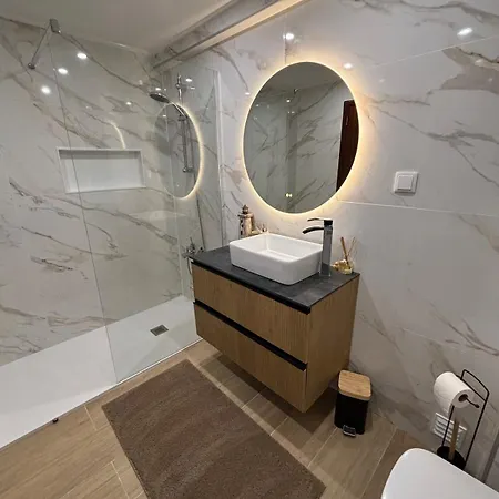 - The Light House 公寓 佩尼契