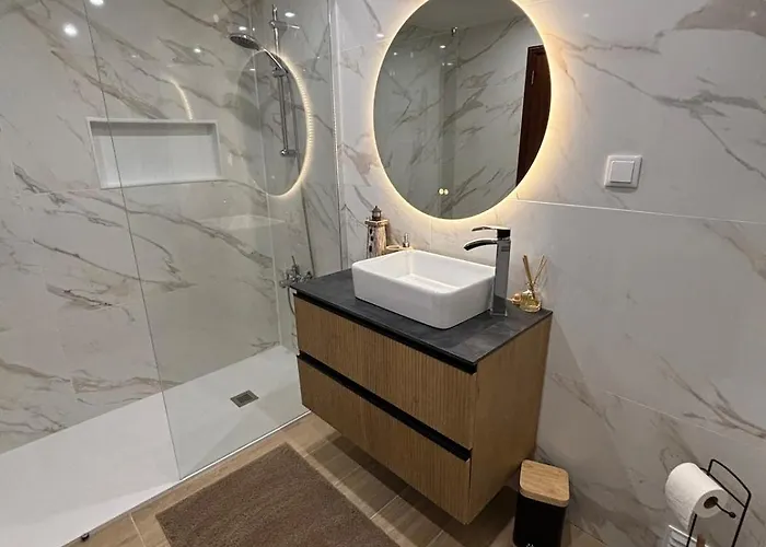 - The Light House 公寓 佩尼契